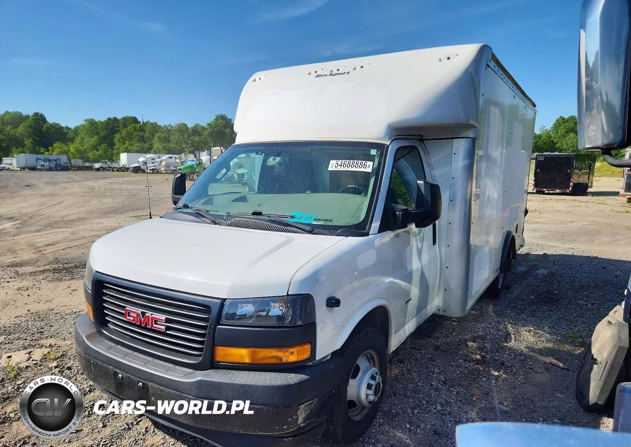 2020 GMC Savana Delivery Truck
