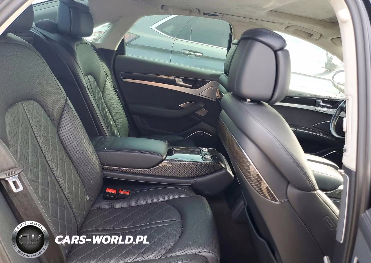 2014 Audi S8 Quattro VIN:WAUD2AFD4EN002417 - 10