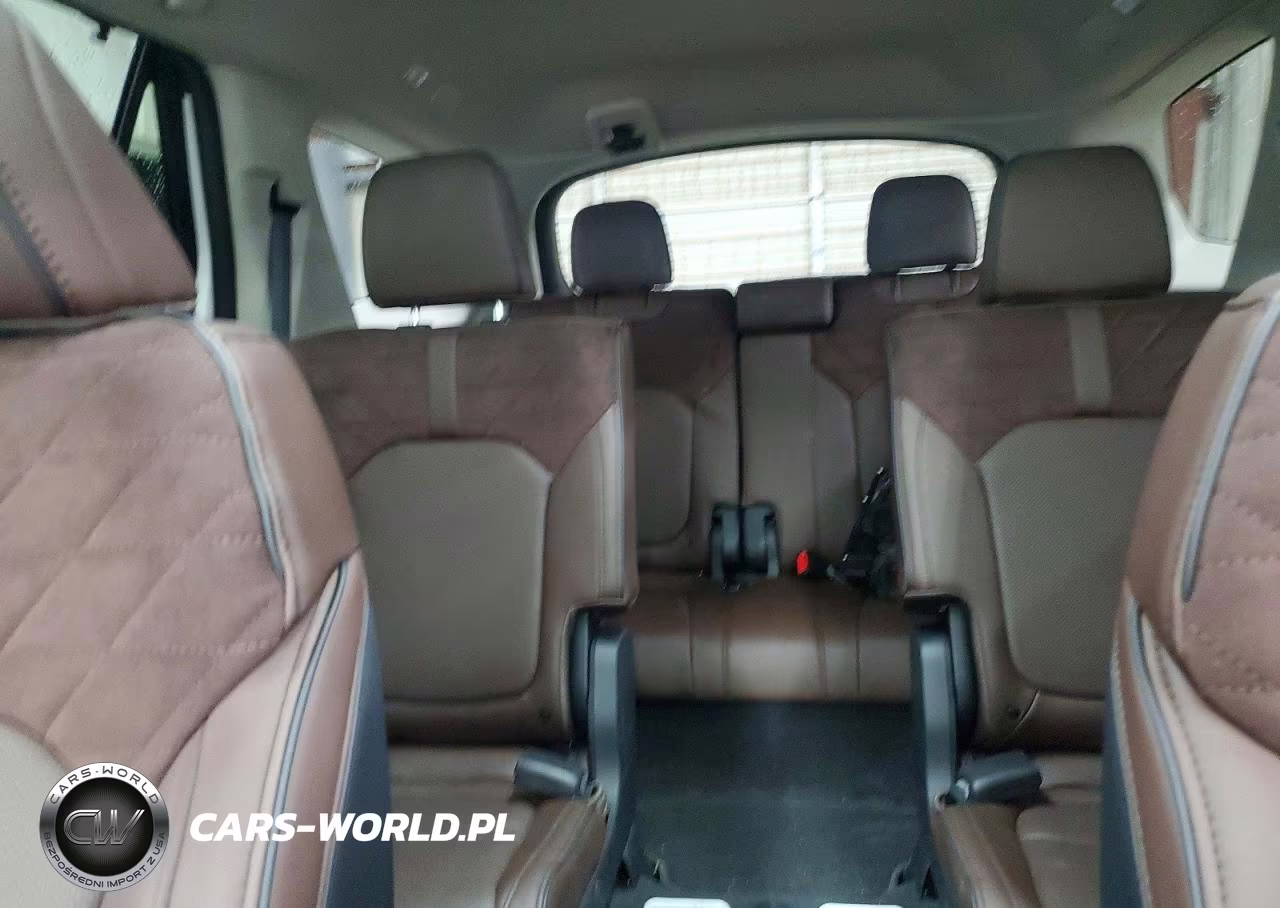 2026 Honda Pilot Elite VIN:5FNYG1H85TB026551 - 10