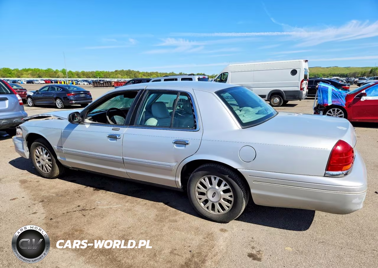 2003 Ford Crown Victoria Lx VIN:2FAFP74W13X156573 - 2