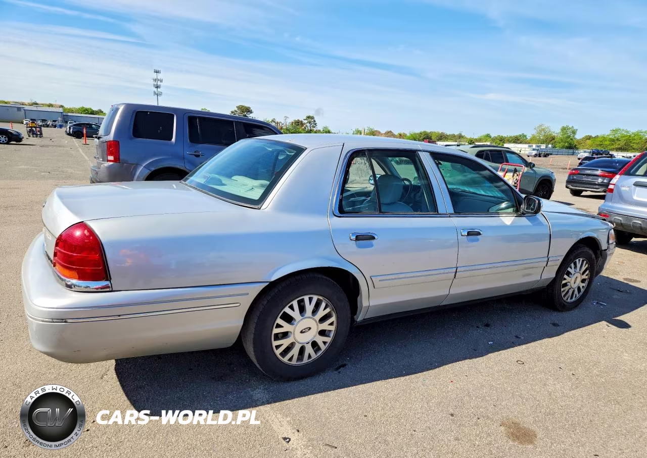2003 Ford Crown Victoria Lx VIN:2FAFP74W13X156573 - 3