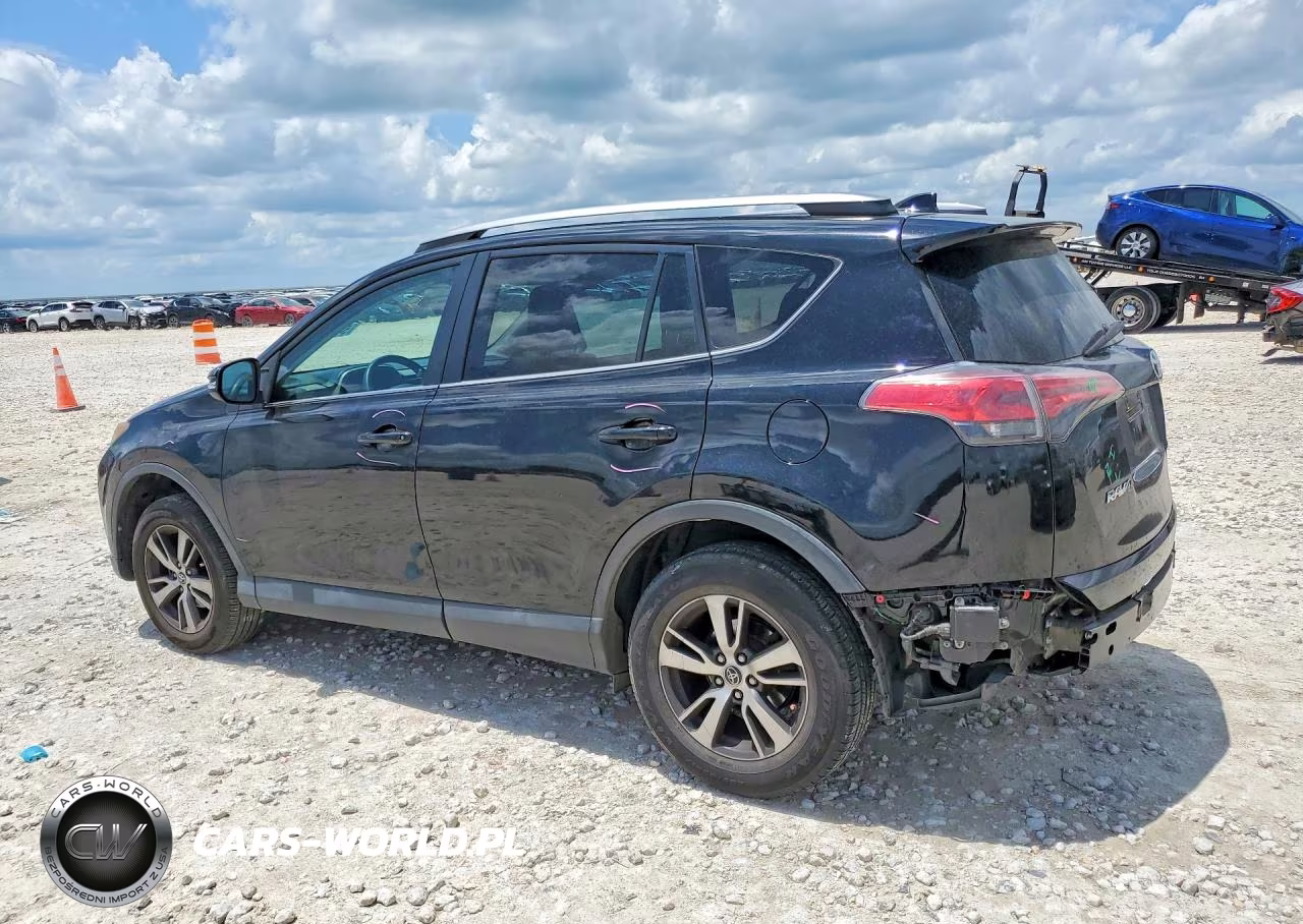 2018 Toyota Rav4 Xle VIN:2T3WFREV3JW416042 - 2