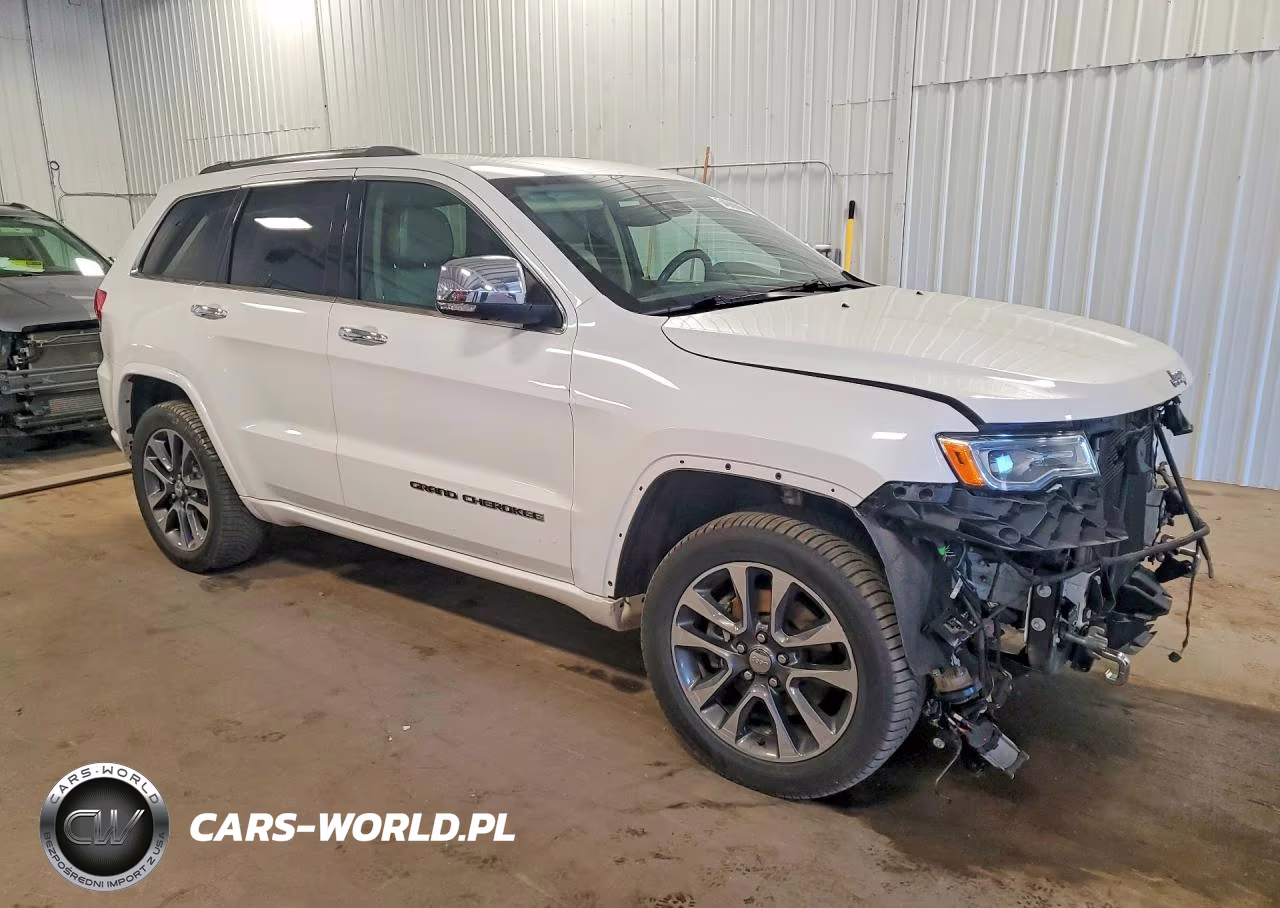 2018 Jeep Grand Cherokee Overland VIN:1C4RJFCTXJC457489 - 4