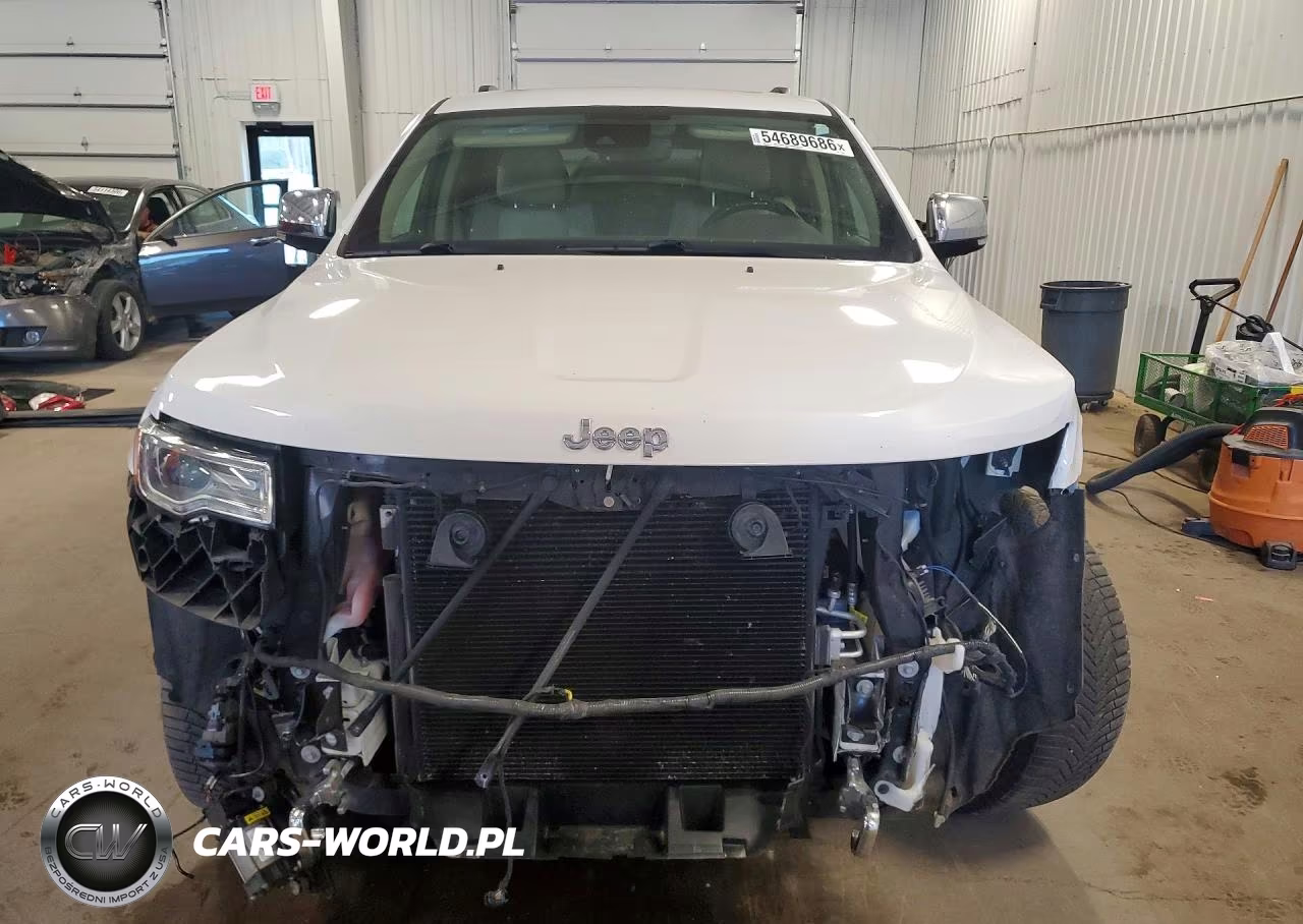 2018 Jeep Grand Cherokee Overland VIN:1C4RJFCTXJC457489 - 5