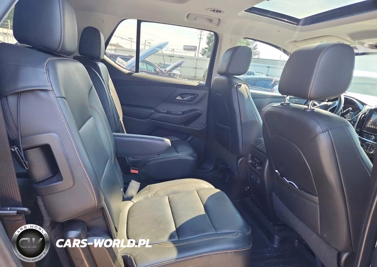 2021 Chev Traverse VIN:1GNERHKW7MJ202241 - 11