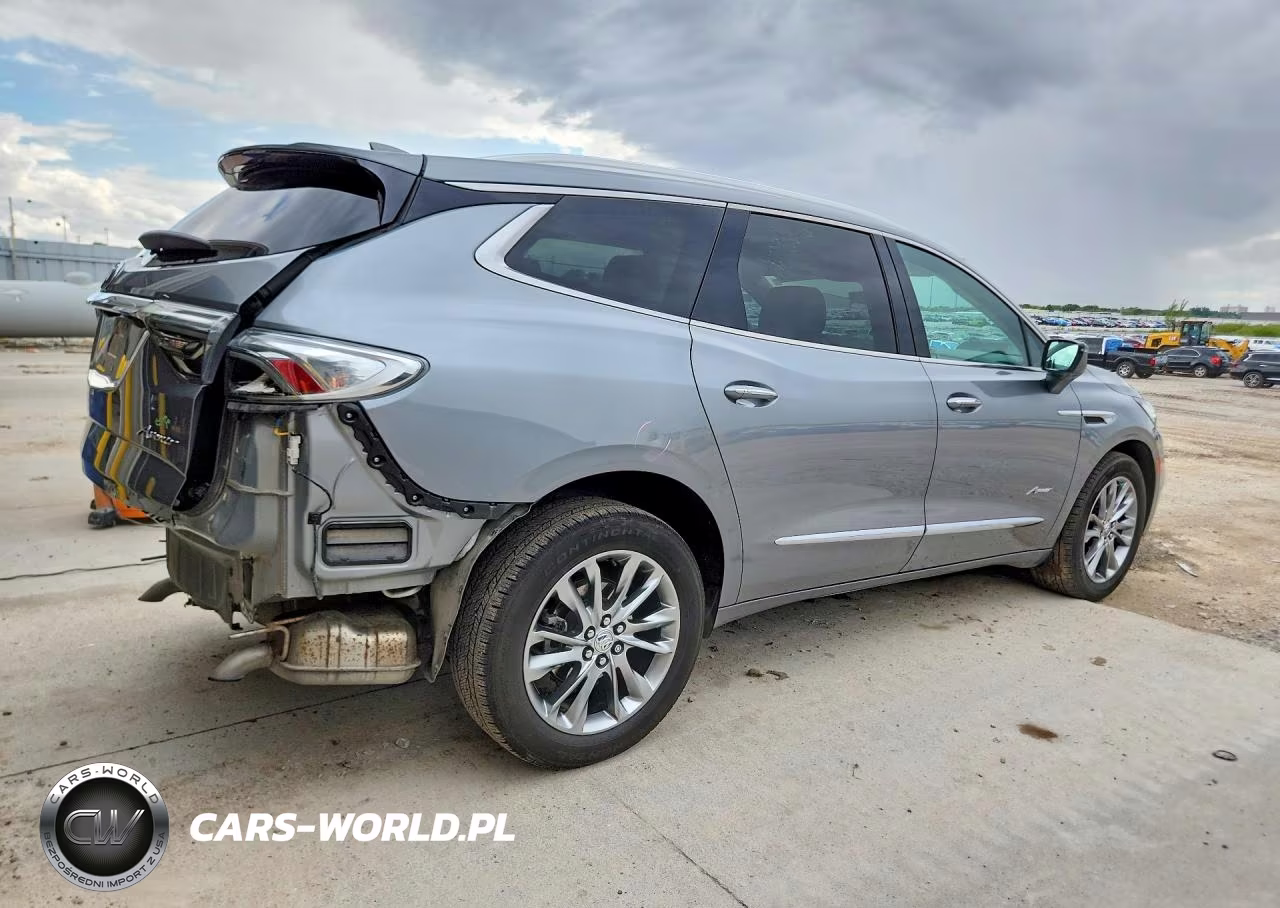 2024 Buick Enclave Avenir VIN:5GAEVCKW6RJ117925 - 3