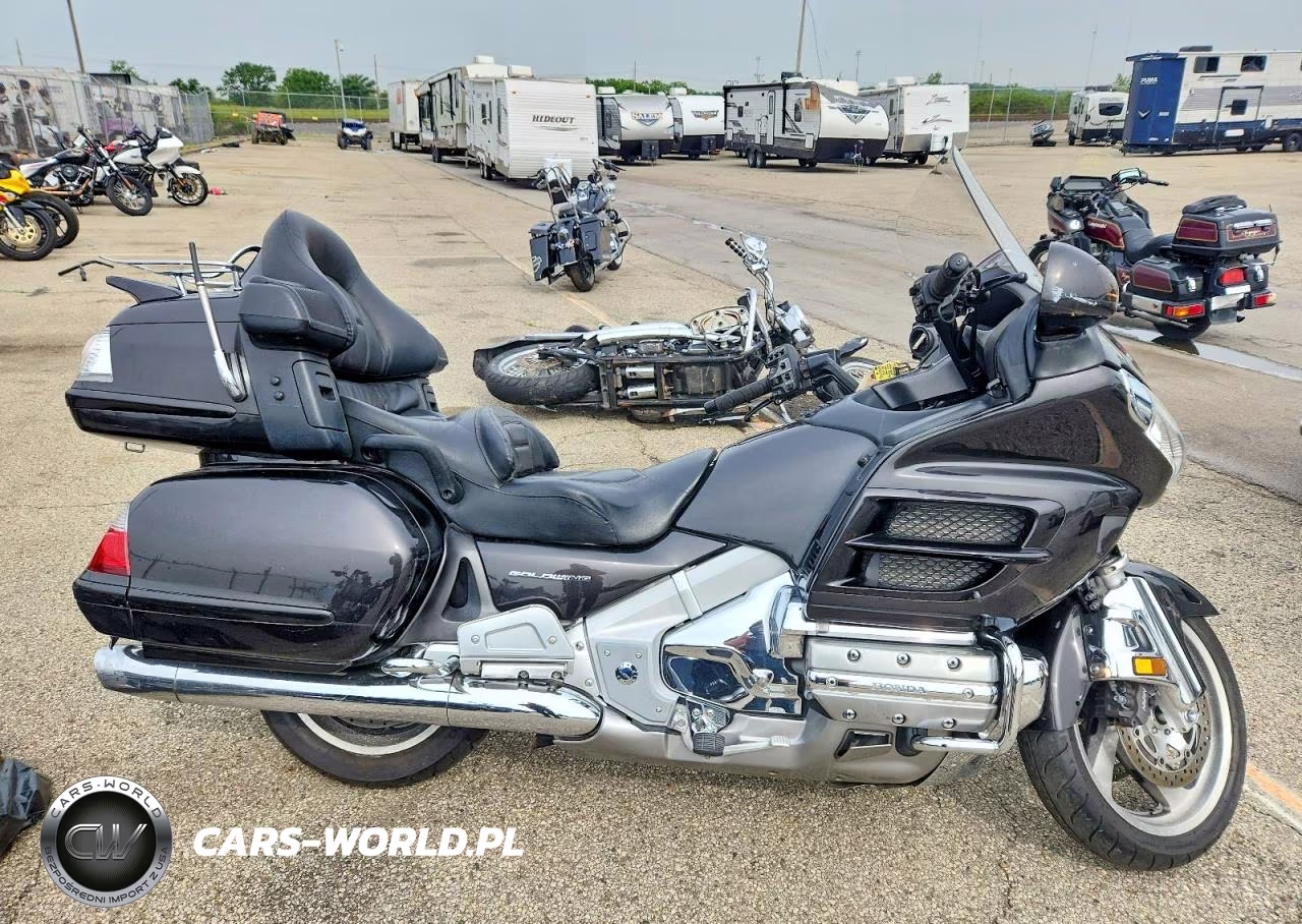 2010 Honda Gl1800