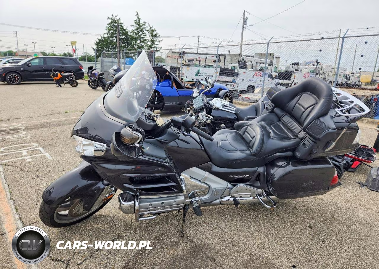 2010 Honda Gl1800 VIN:1HFSC47G0AA903339 - 3