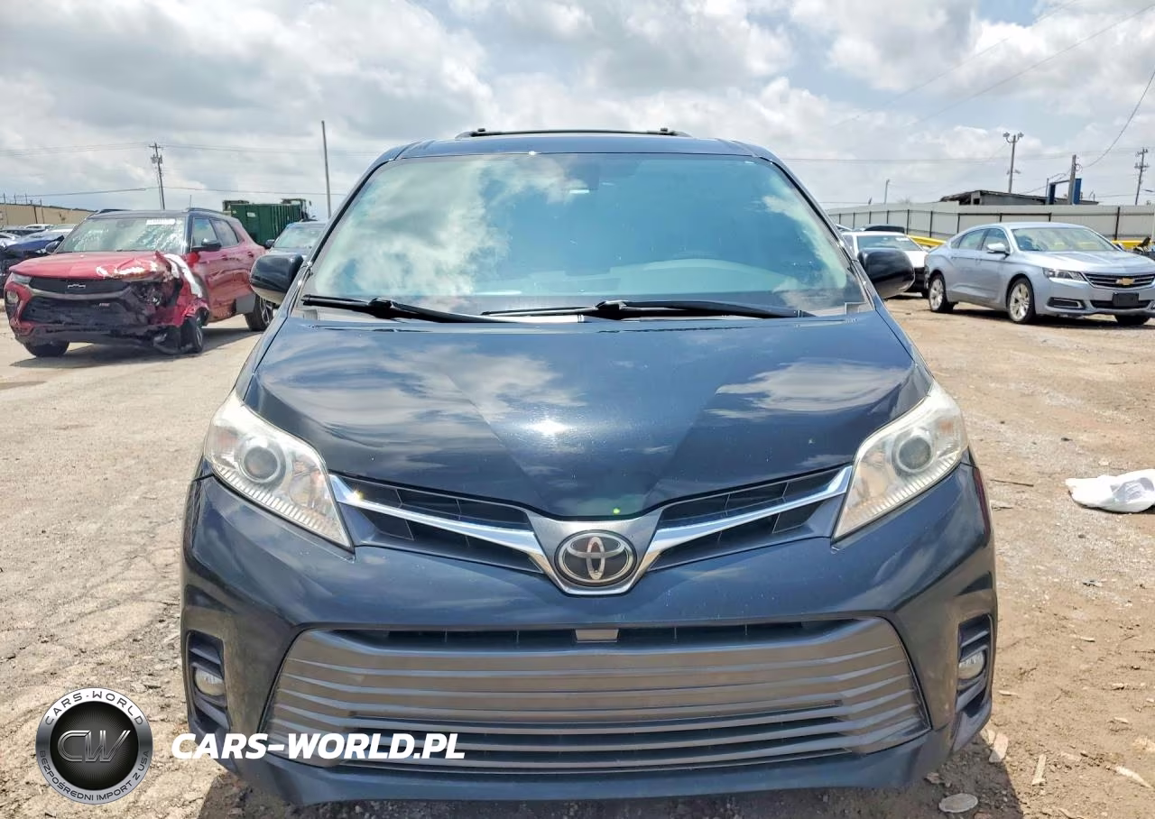 2018 Toyota Sienna Xle 8-Passenger VIN:5TDYZ3DC8JS921413 - 5