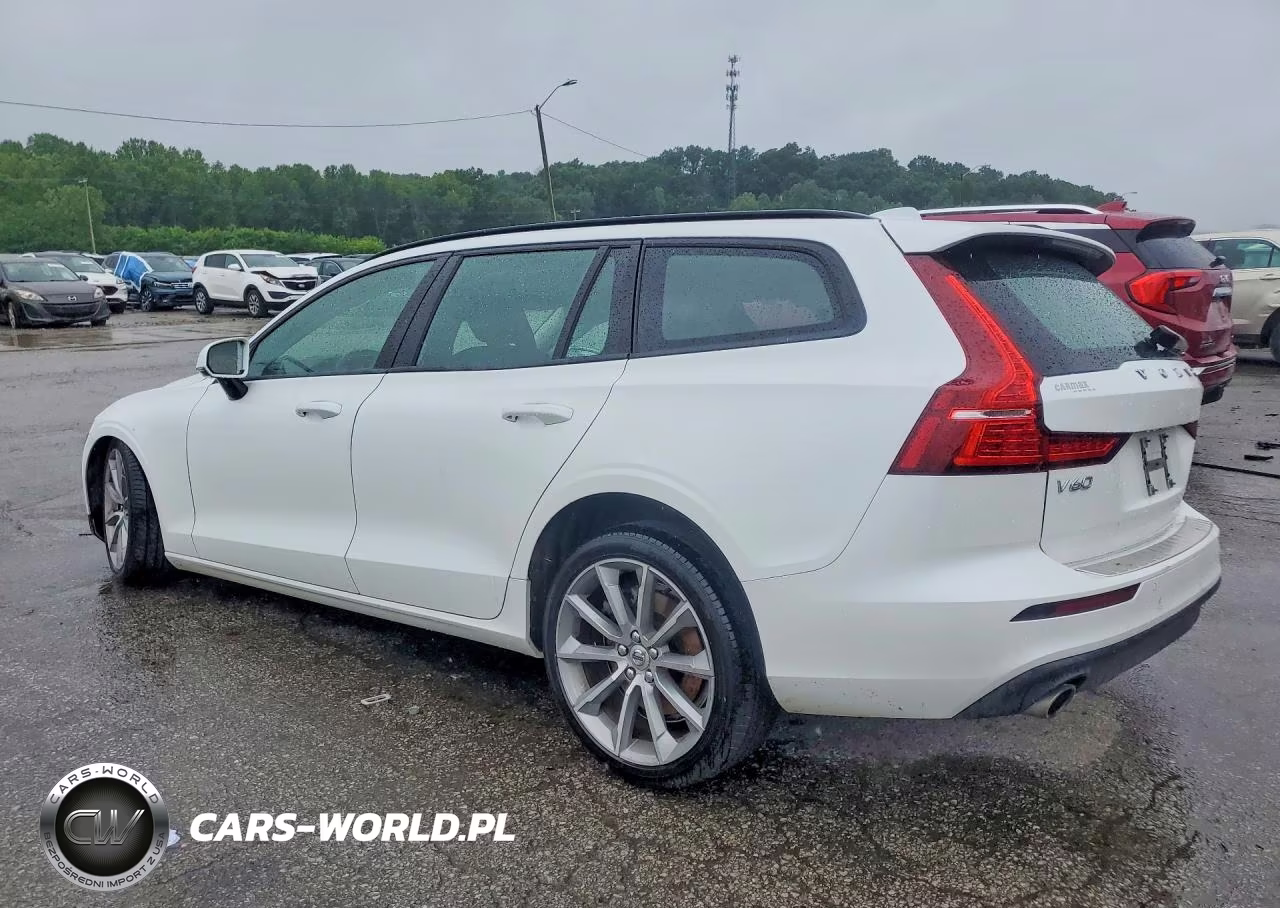 2020 Volvo V60 T5 Momentum VIN:YV1102EK9L2367511 - 2