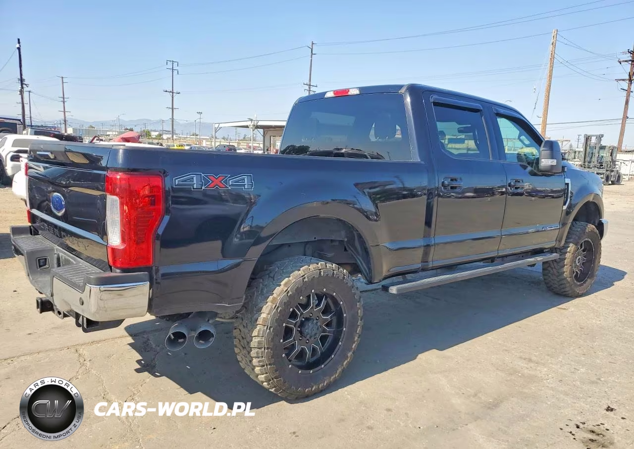 2019 Ford F-350 Lariat VIN:1FT8W3BT3KEE15085 - 3