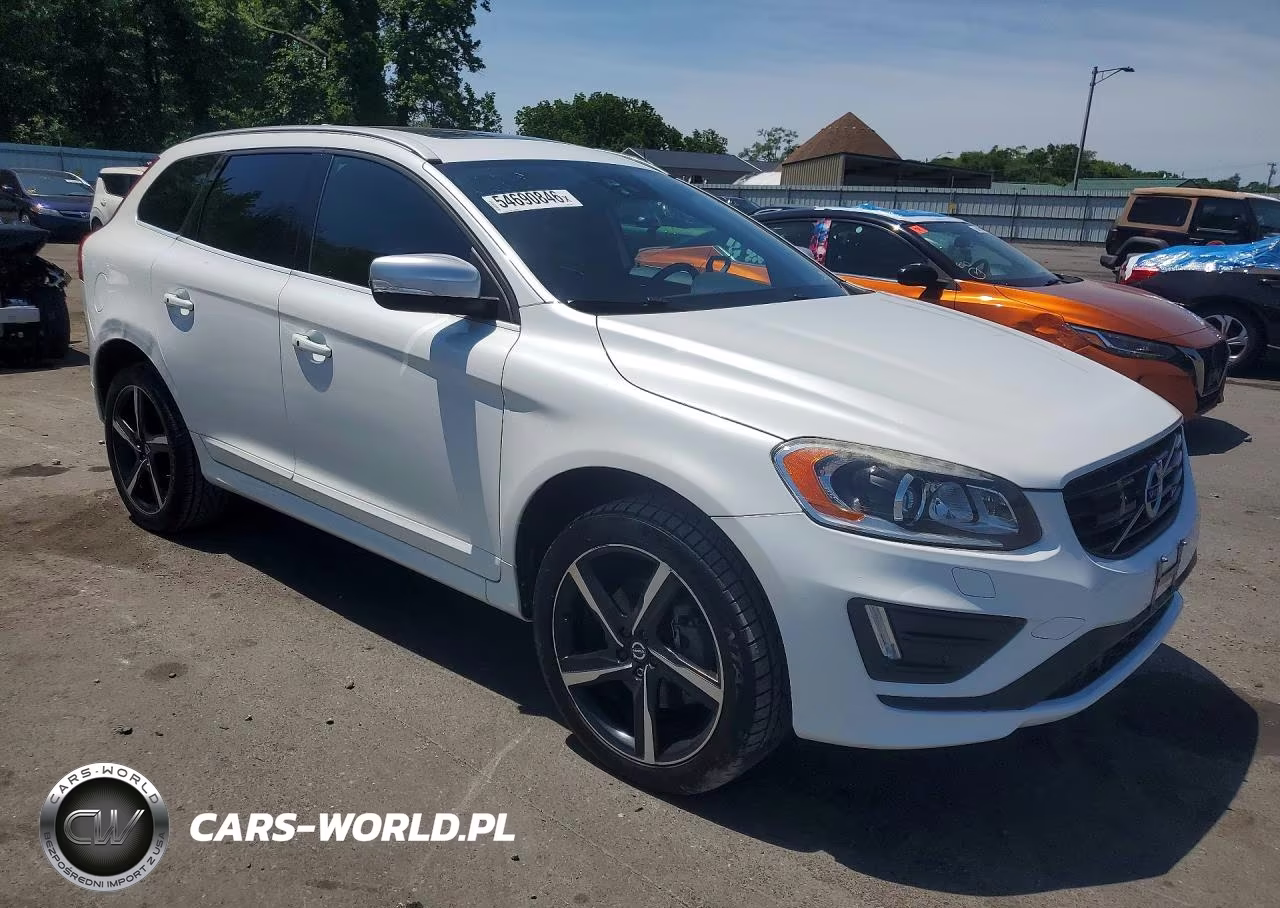 2015 Volvo Xc60 T6 R-Design Platinum VIN:YV4902RS4F2726901 - 4