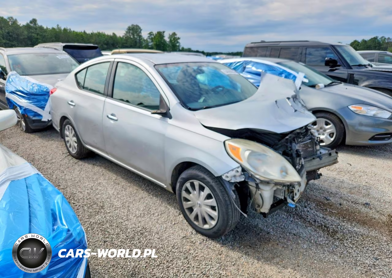 2015 Nissan Versa 1.6 Sv VIN:3N1CN7AP8FL884447 - 4
