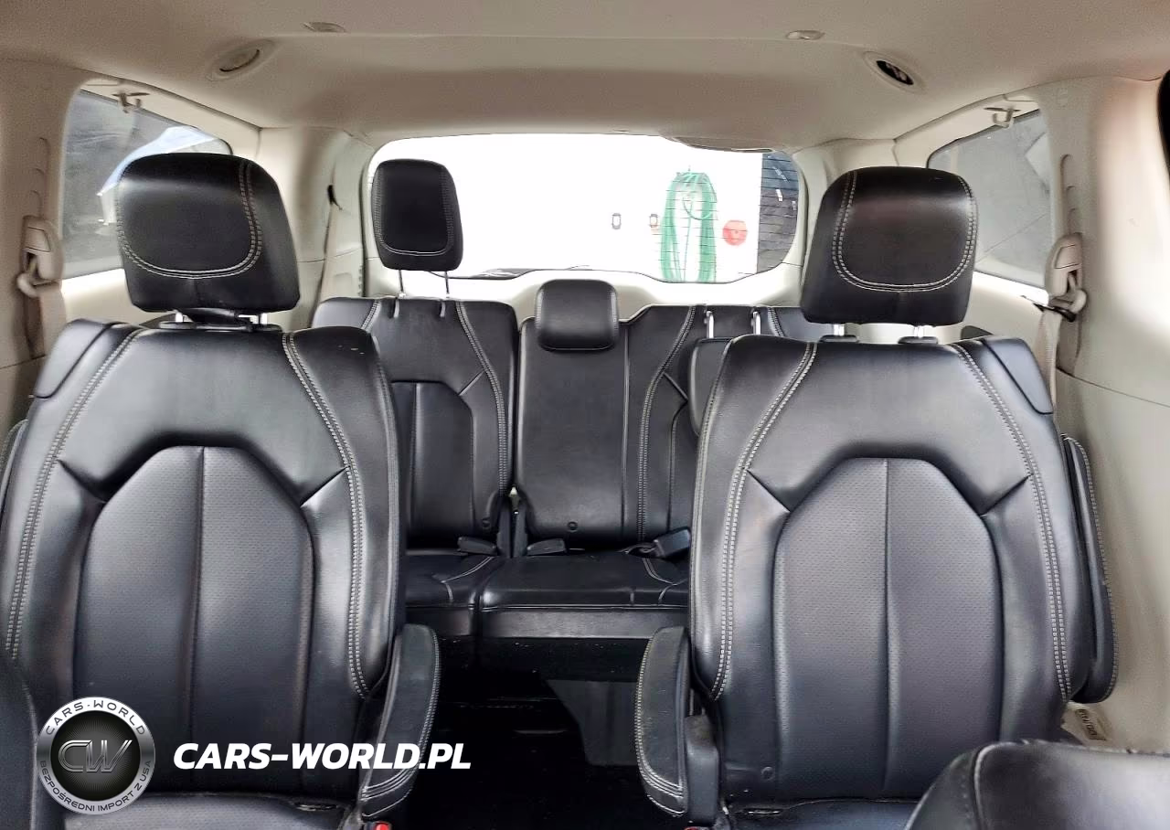 2020 Chrysler Voyager Lxi VIN:2C4RC1DG3LR181956 - 10