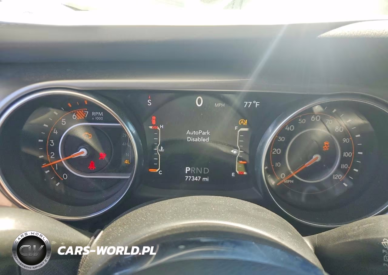 2021 Jeep Wrangler Unlimited Sahara VIN:1C4HJXEN5MW601274 - 9