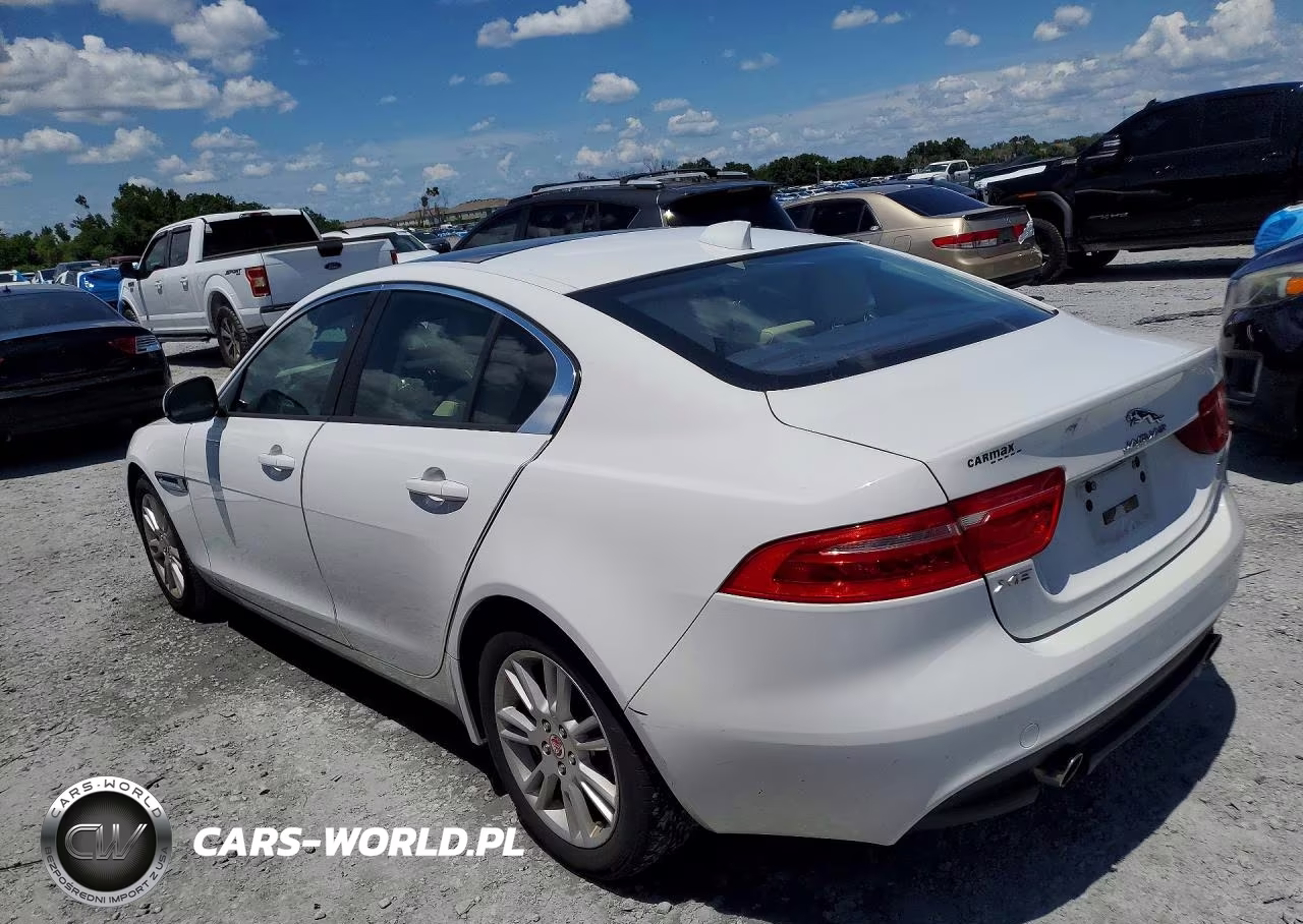2017 Jaguar Xe Premium VIN:SAJAD4BG6HA953779 - 2