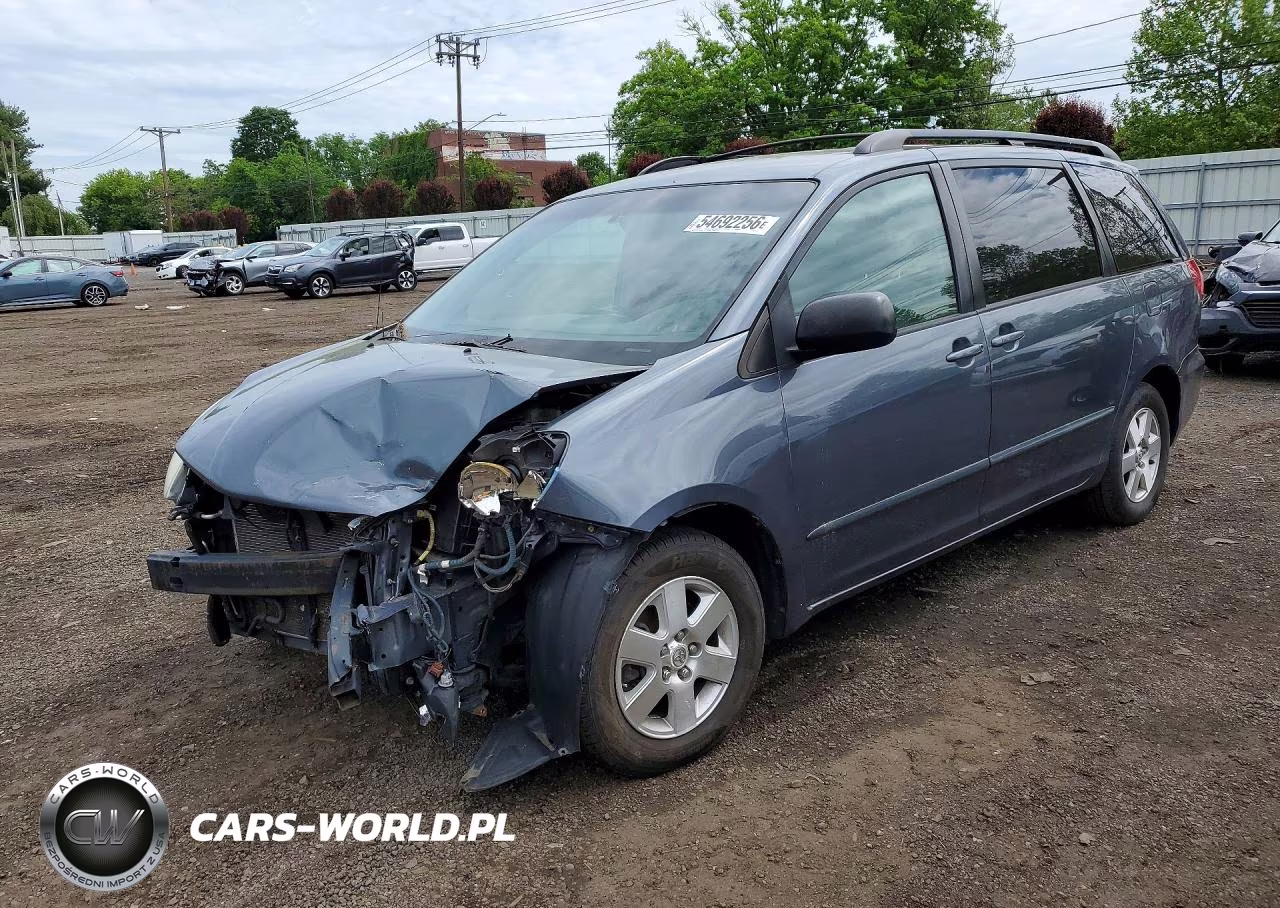 2007 Toyota Sienna Le 7-Passenger