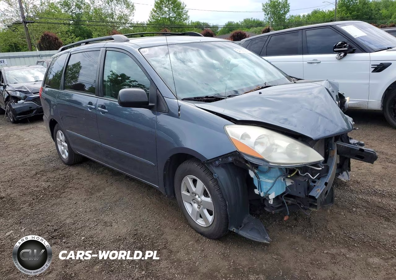 2007 Toyota Sienna Le 7-Passenger VIN:5TDZK23C97S087259 - 4