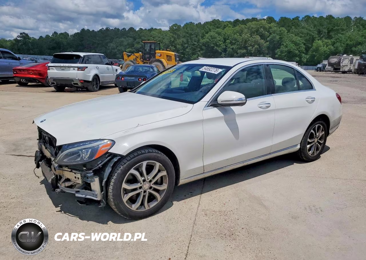2015 Mercedes-Benz C 300 4Matic – zdjęcie 1 z 12