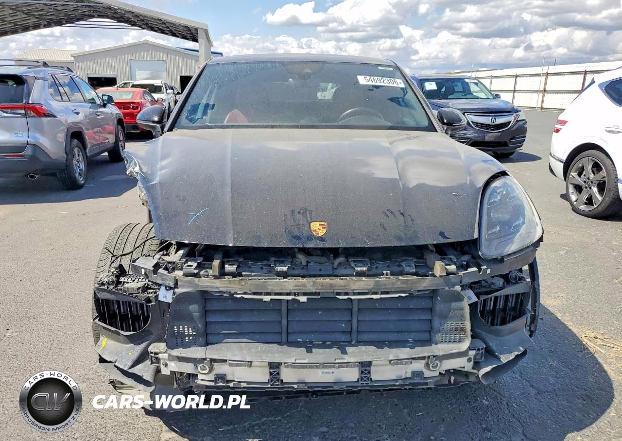 2021 Porsche Cayenne Coupe VIN:WP1BA2AY5MDA43364 - 5