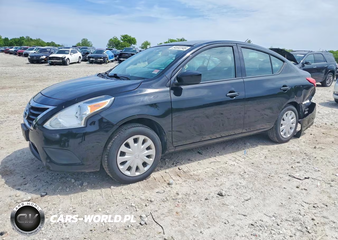 2016 Nissan Versa – zdjęcie 1 z 12