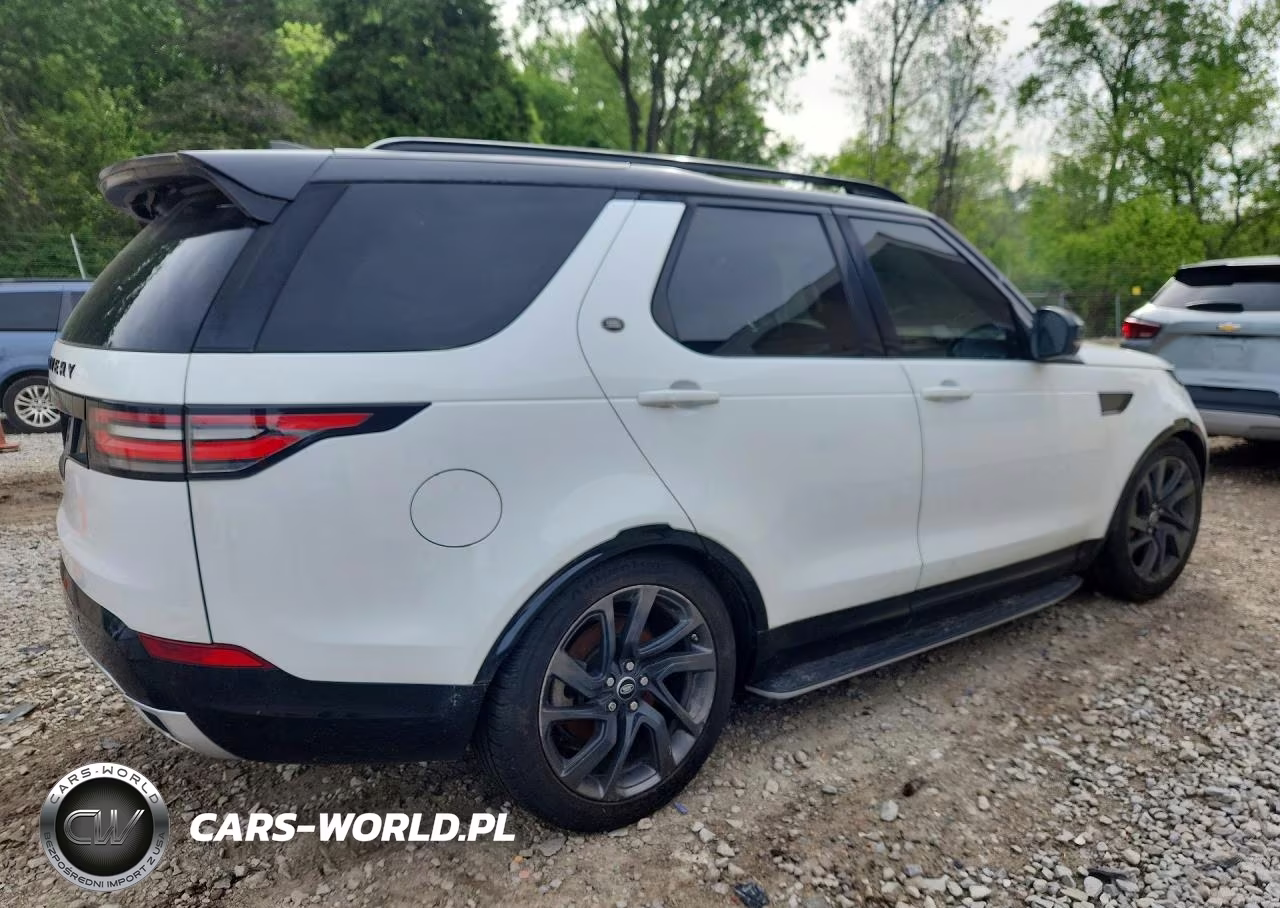 2018 Land Rover Discovery Hse VIN:SALRR2RV1JA055441 - 3