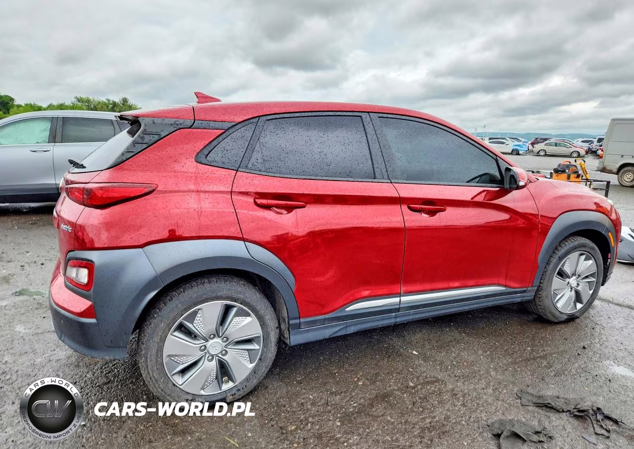 2021 Hyundai Kona Ultimate VIN:KM8K53AG4MU104198 - 3