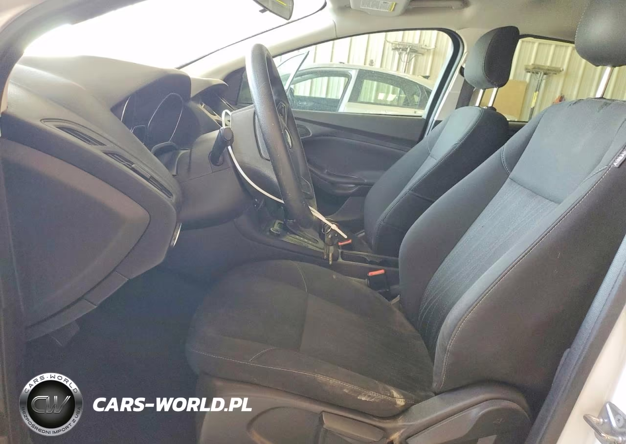 2017 Ford Focus S VIN:1FADP3E29HL235473 - 7