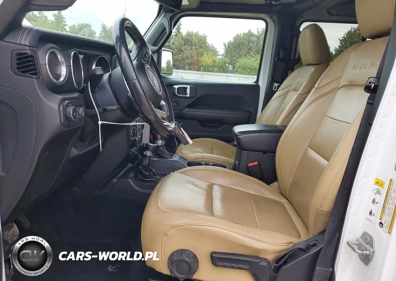 2018 Jeep Wrangler Unlimited Sahara VIN:1C4HJXEG1JW110858 - 7