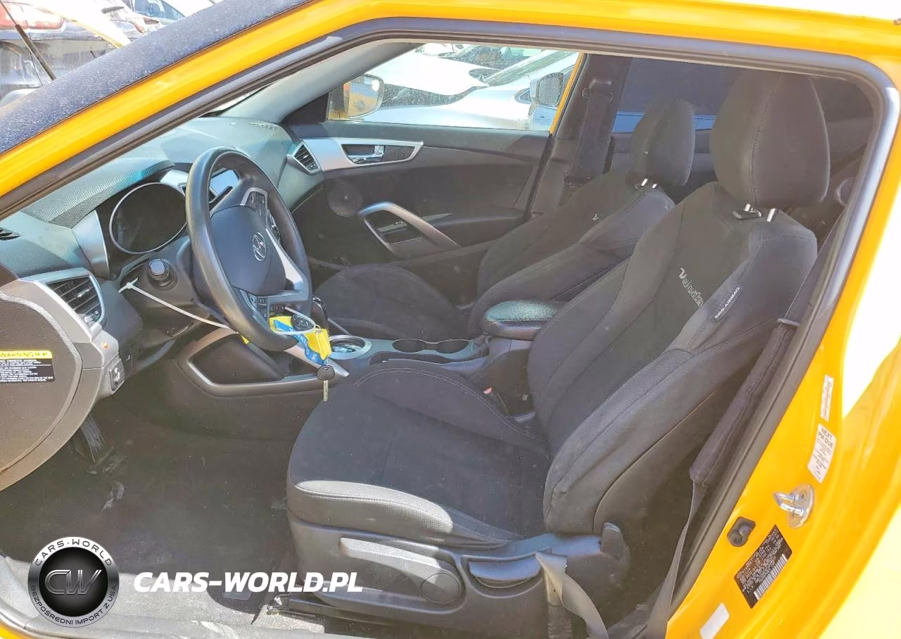 2015 Hyundai Veloster Base VIN:KMHTC6AD4FU228525 - 7