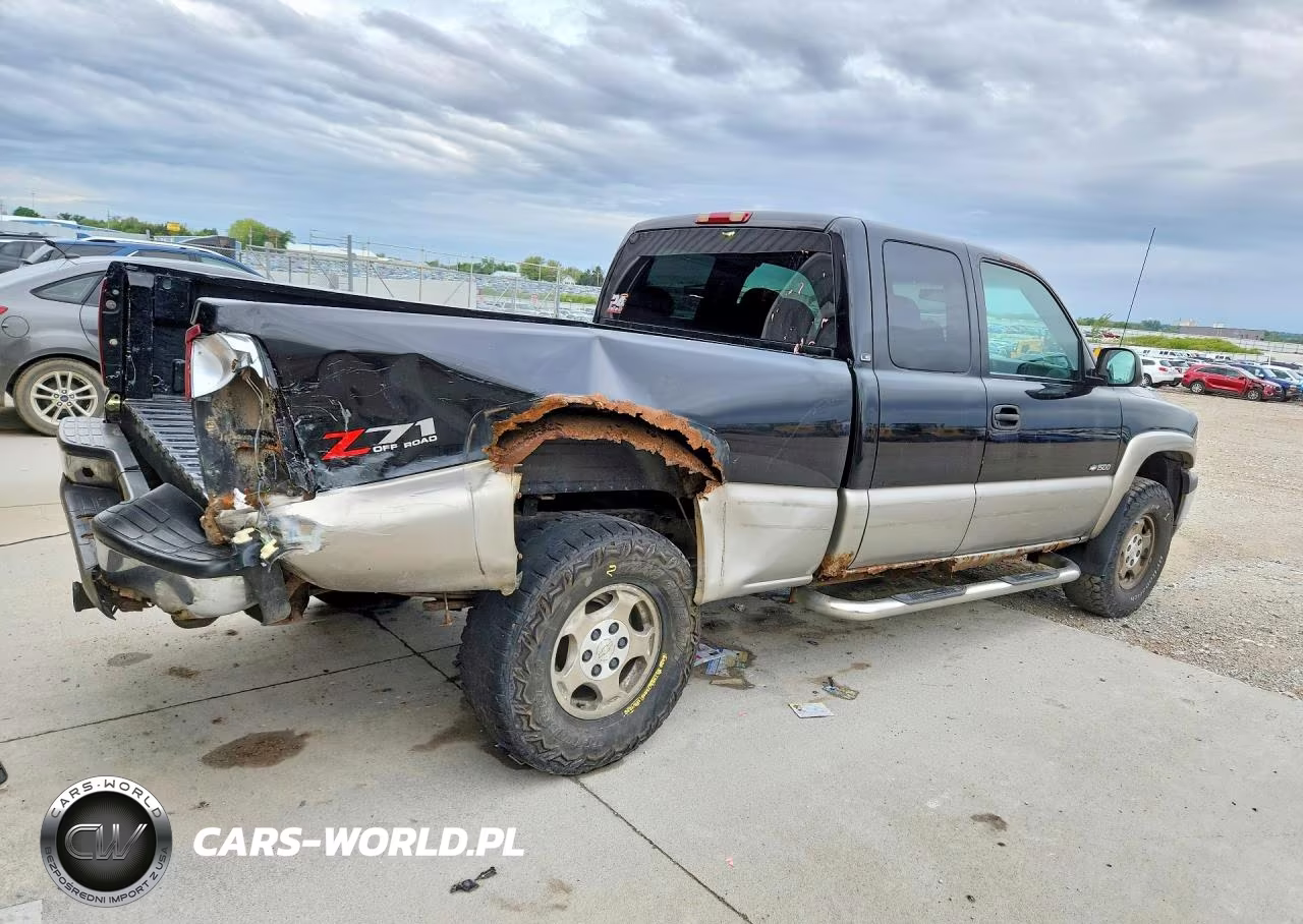 2000 Chevrolet Silverado K1500 VIN:2GCEK19T7Y1383390 - 3
