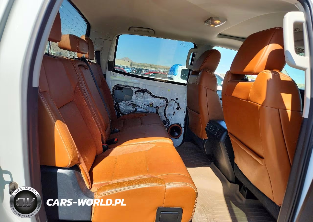 2018 Toyota Tundra 1794 Edition VIN:5TFAY5F12JX714098 - 10