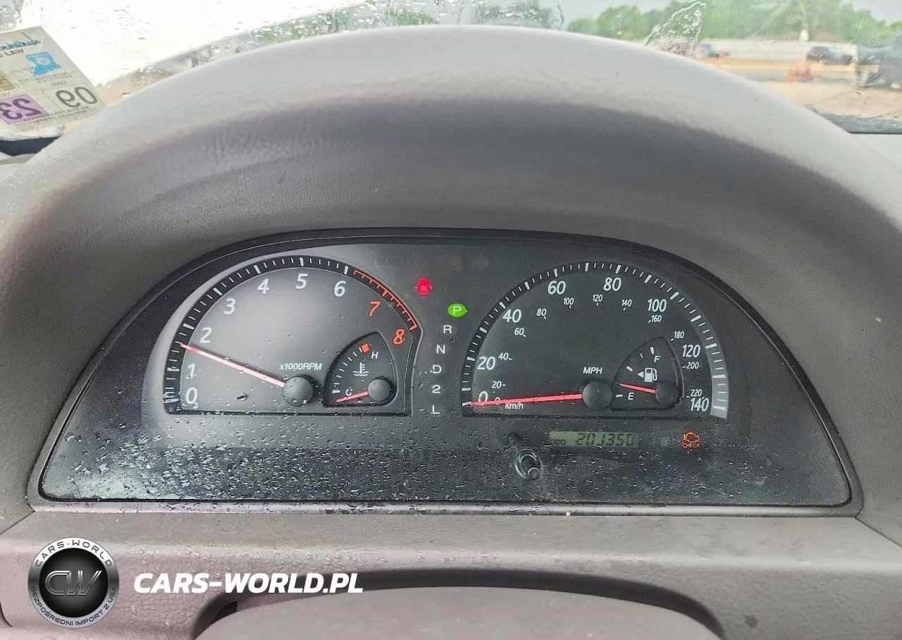 2002 Toyota Camry Le VIN:4T1BE32K82U071514 - 9