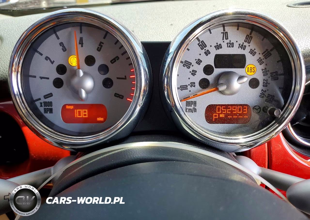 2006 Mini Cooper S VIN:WMWRH33546TK59099 - 9