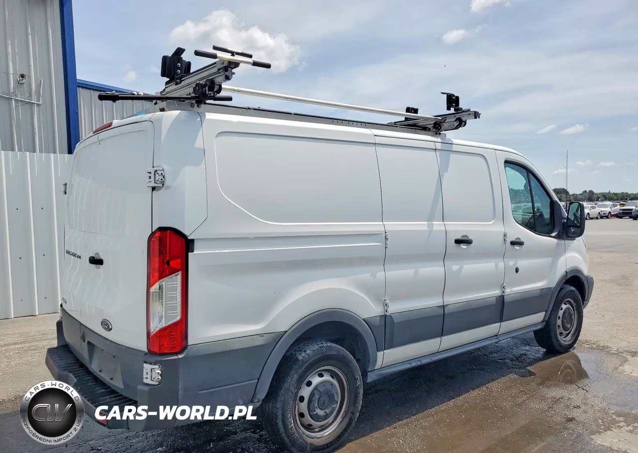 2018 Ford Transit T-250 VIN:1FTYR1ZG1JKB15114 - 3