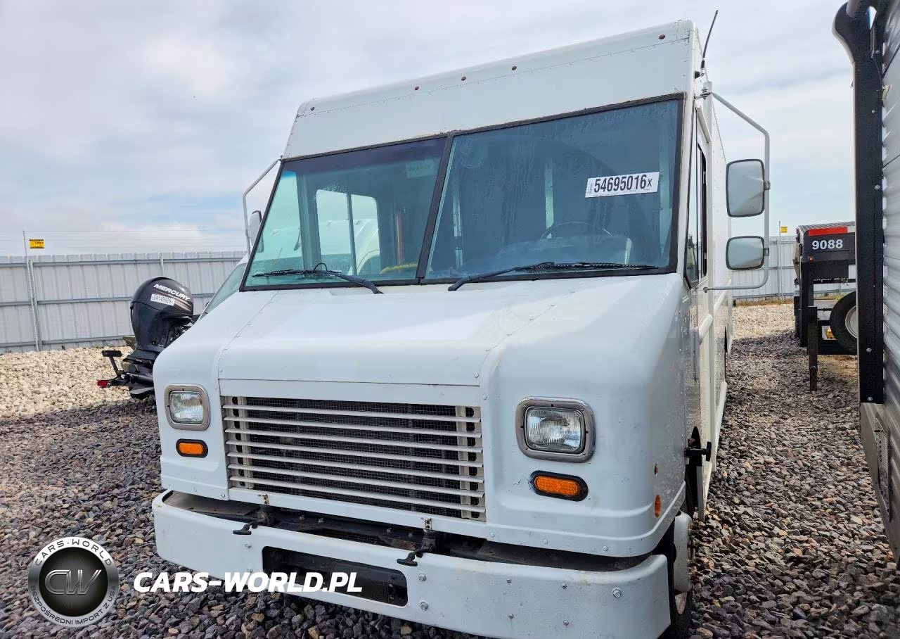 2013 Ford F59 Delivery Van