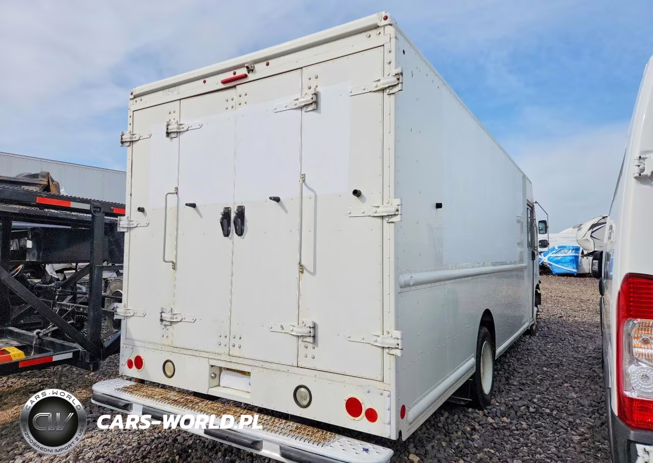 2013 Ford F59 Delivery Van VIN:1F65F5KY4D0A00693 - 3