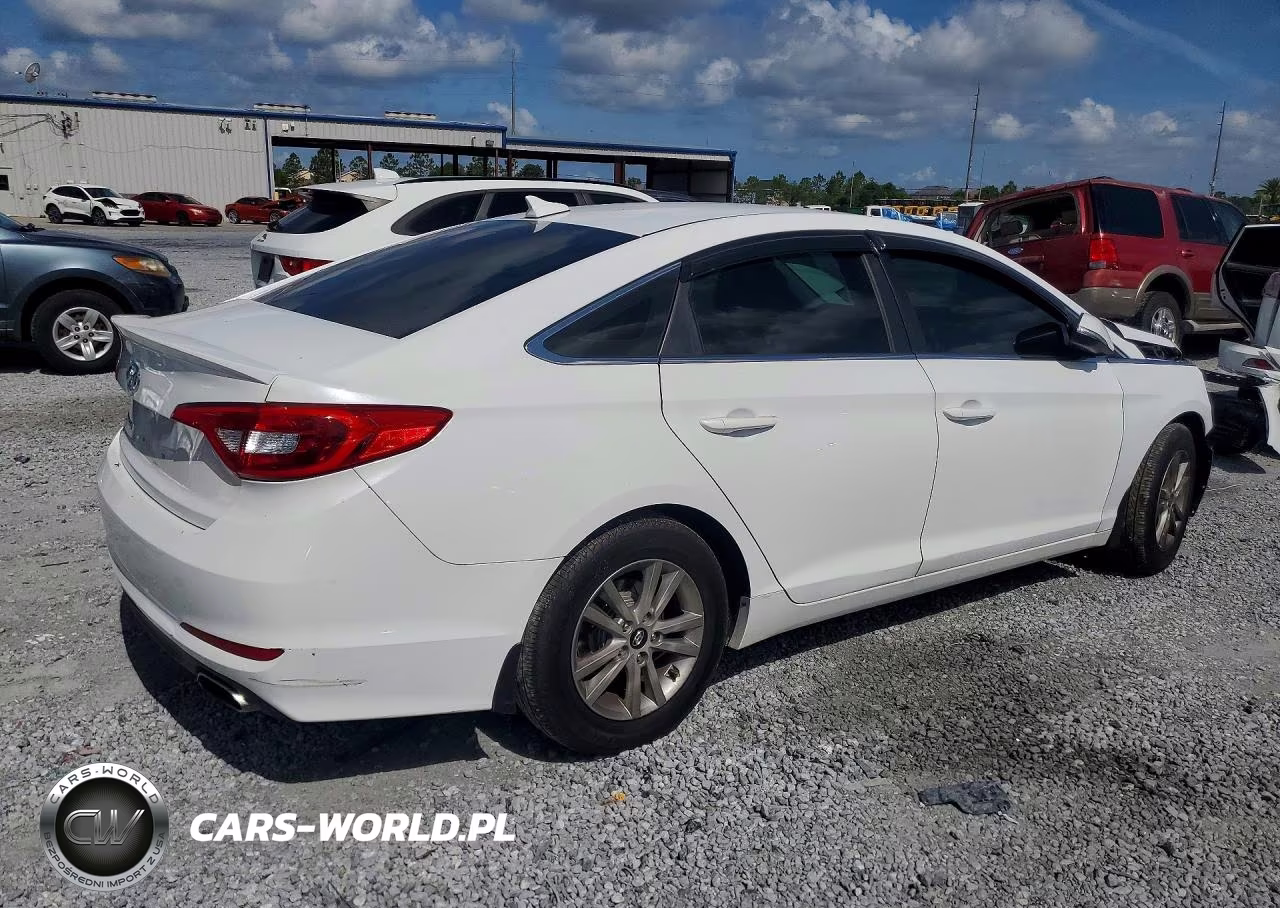 2015 Hyundai Sonata Se VIN:5NPE24AF5FH191453 - 3
