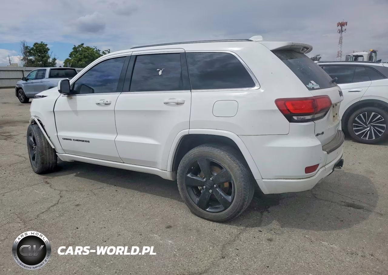 2015 Jeep Grand Cherokee Laredo VIN:1C4RJEAG7FC198953 - 2