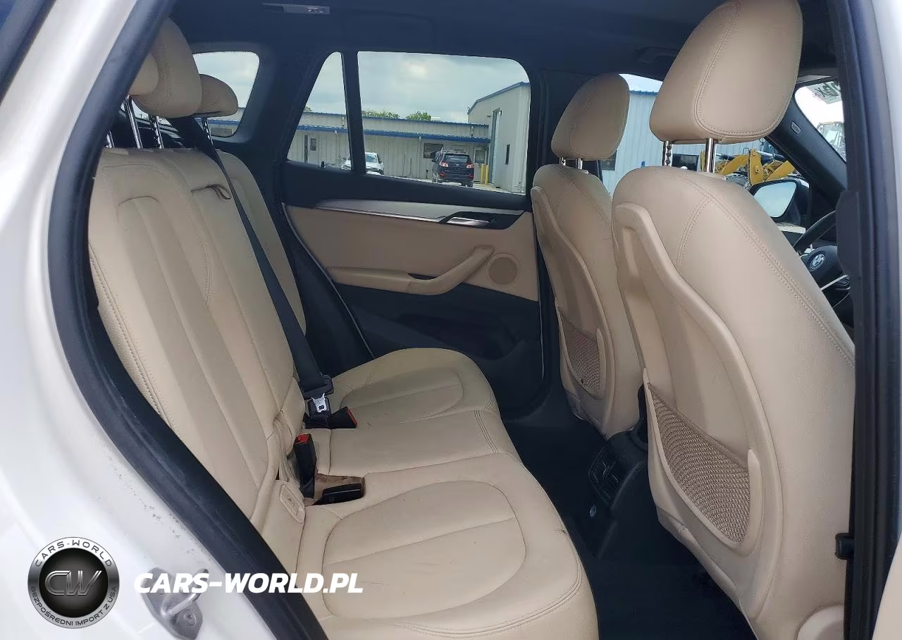 2017 BMW X1 xDrive28I VIN:WBXHT3C31H5F71759 - 10