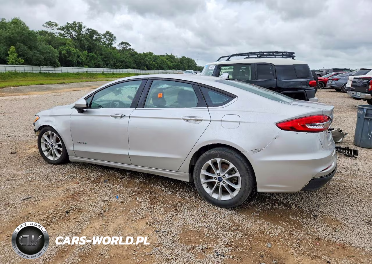 2019 Ford Fusion Se VIN:3FA6P0LU4KR274220 - 2
