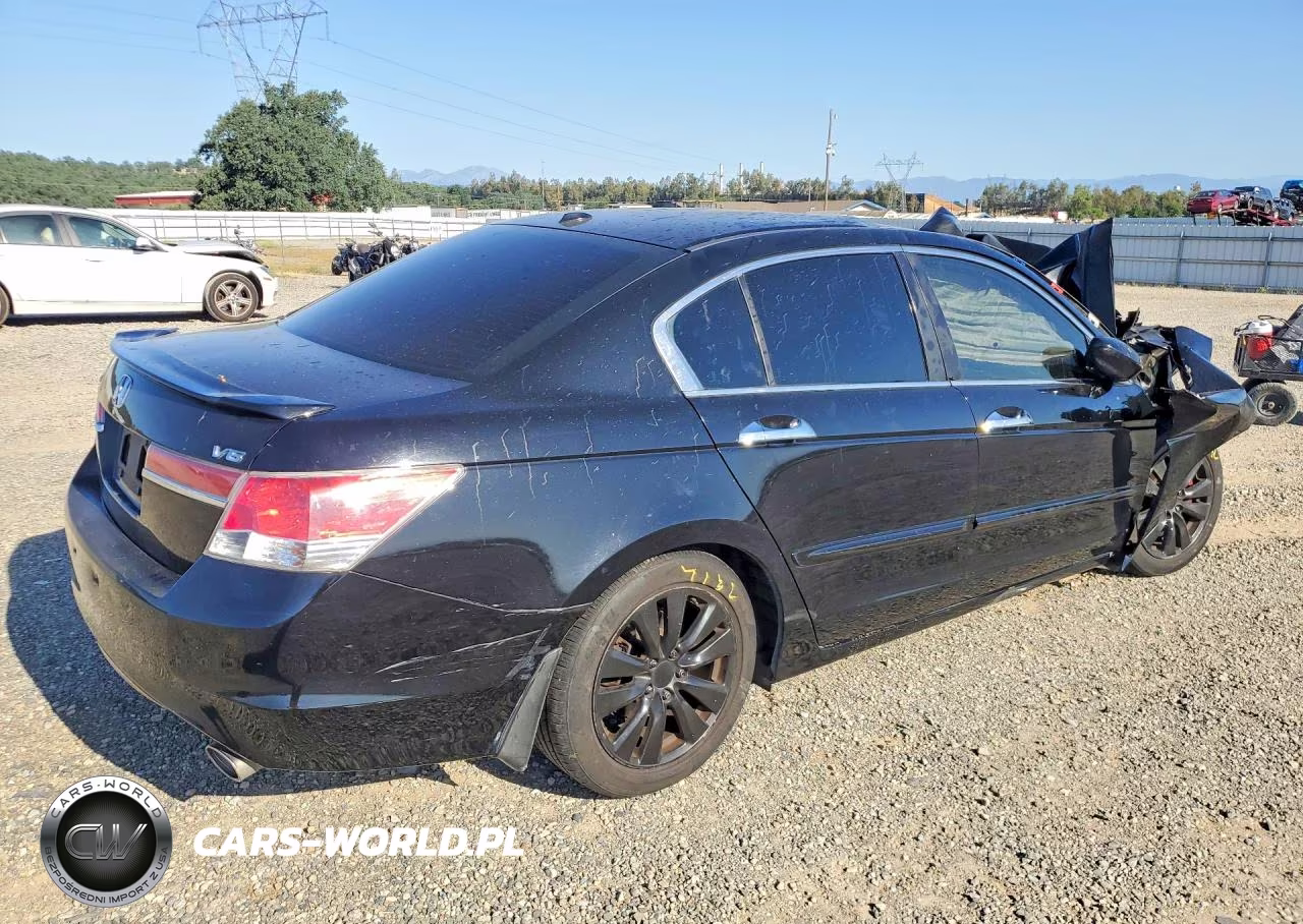 2011 Honda Accord Exl VIN:1HGCP3F83BA011256 - 3