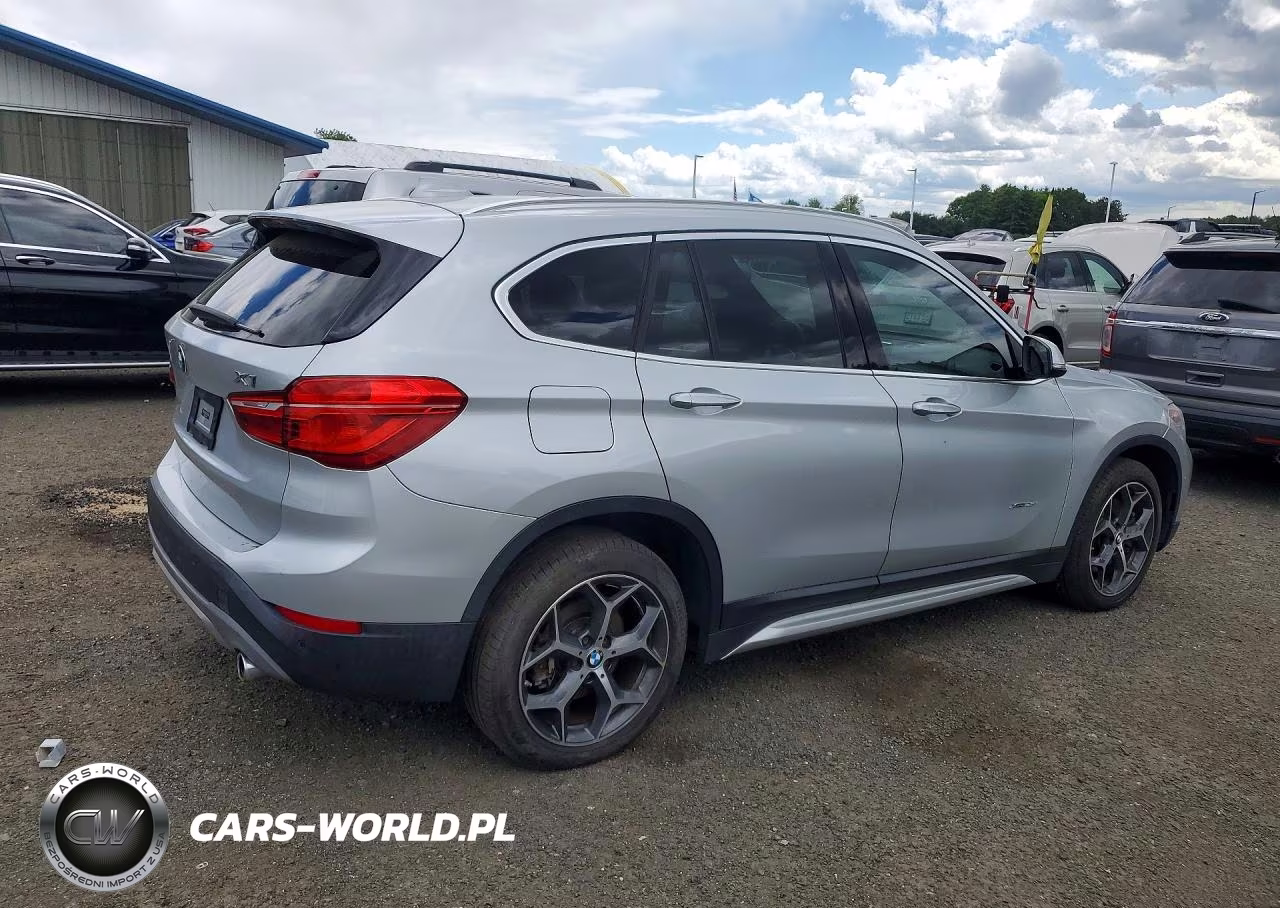 2016 BMW X1 xDrive28I VIN:WBXHT3C31GP886321 - 3
