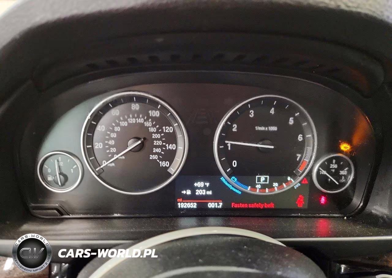 2016 BMW X5 xDrive35I VIN:5UXKR0C51G0P27730 - 9