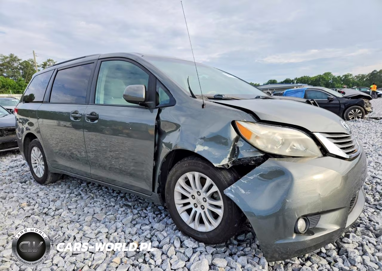 2014 Toyota Sienna Xle 8-Passenger VIN:5TDYK3DC4ES524078 - 4
