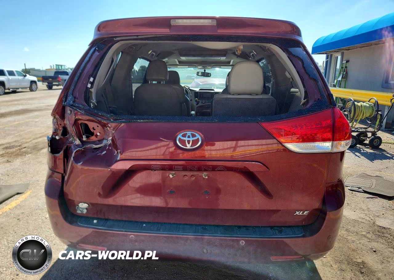 2014 Toyota Sienna Xle 8-Passenger VIN:5TDYK3DCXES447569 - 6