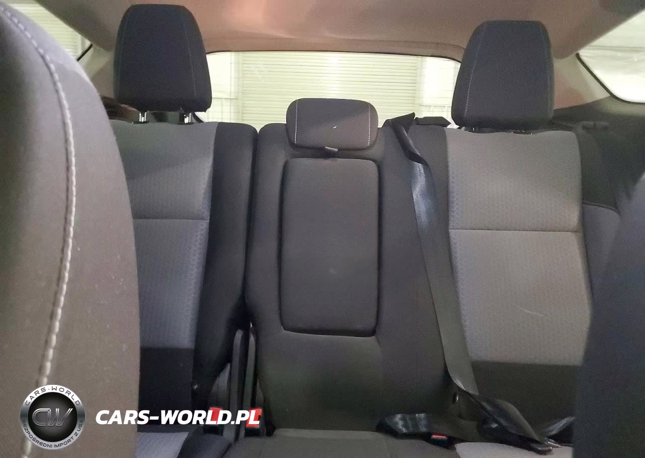 2017 Ford Escape Se VIN:1FMCU0GD7HUC37952 - 10