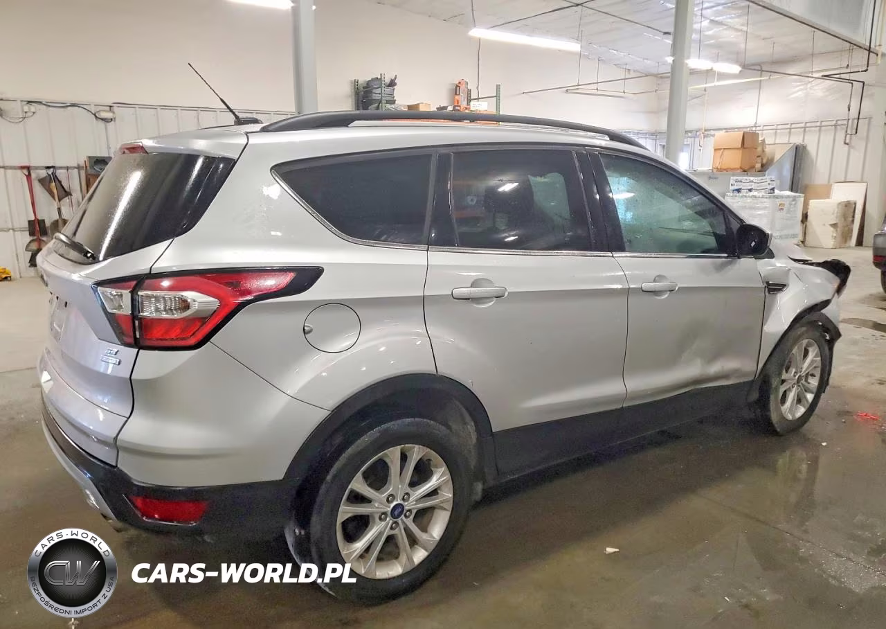 2017 Ford Escape Se VIN:1FMCU0GD7HUC37952 - 3