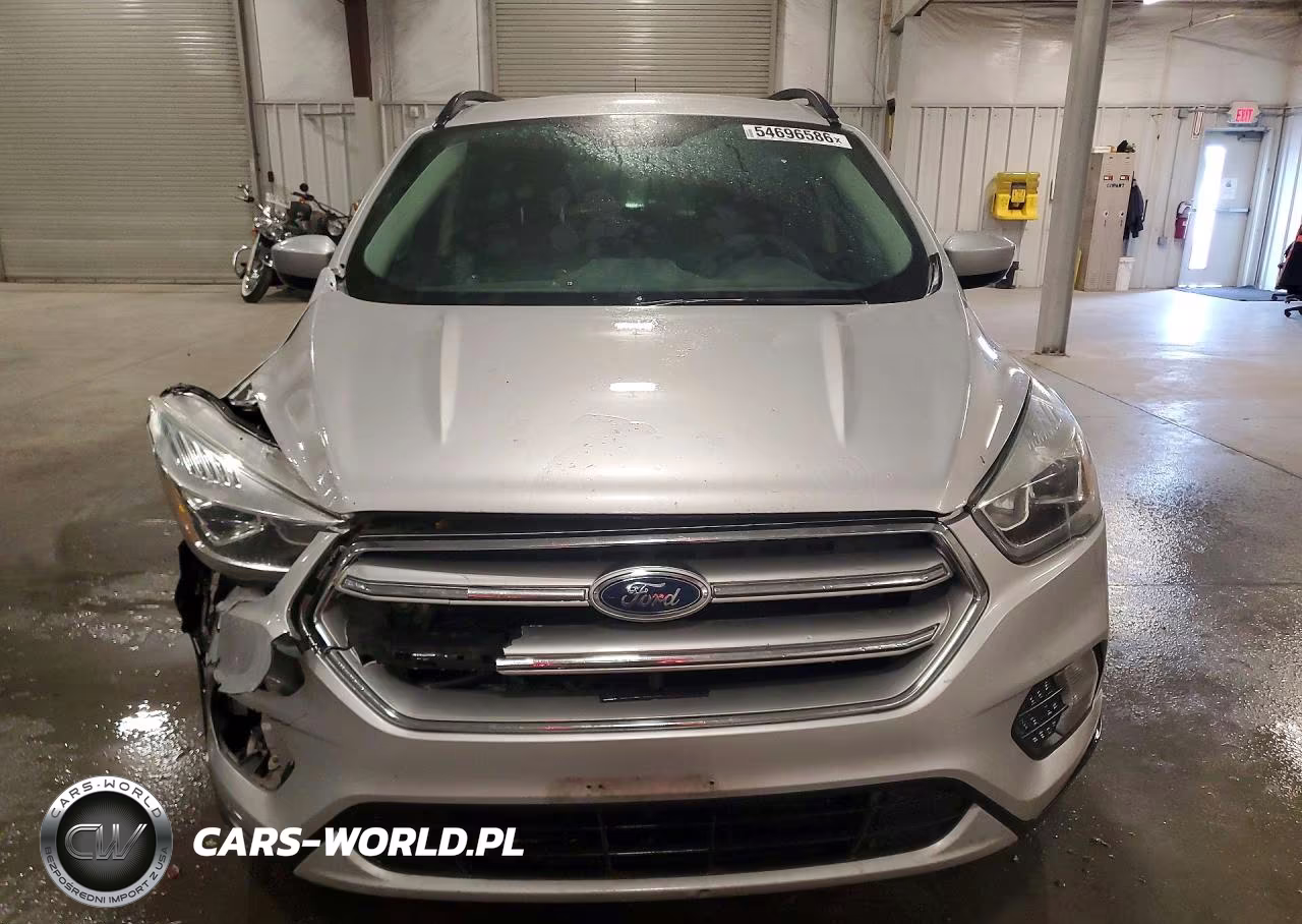 2017 Ford Escape Se VIN:1FMCU0GD7HUC37952 - 5