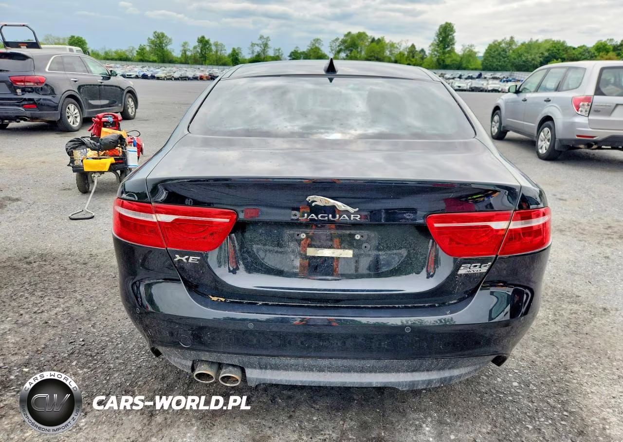 2017 Jaguar Xe Premium VIN:SAJAJ4BNXHA974898 - 6